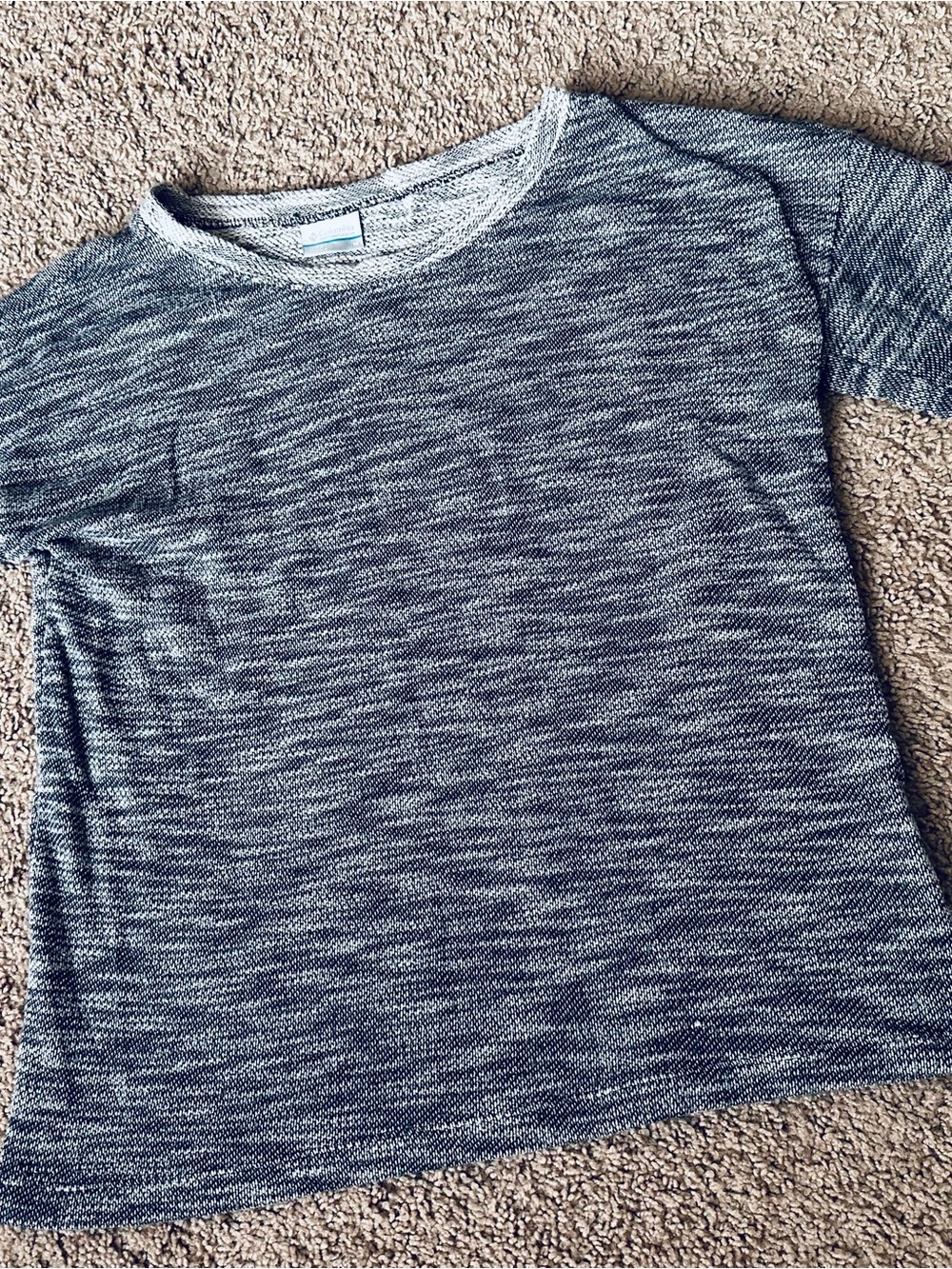 Columbia Heathered Short Sleeve Crewneck Top - Gray/Black